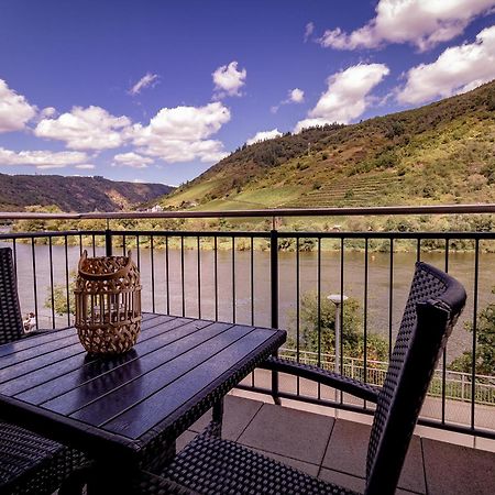 Moselpromenade Villa Moselufer, Panorama & Burg Cochem Blick, Netflix, Balkon 外观 照片